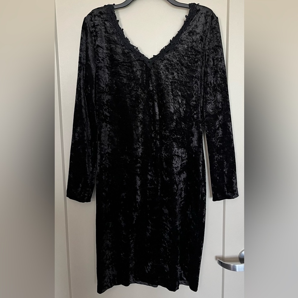 Vintage Black Velvet Dress